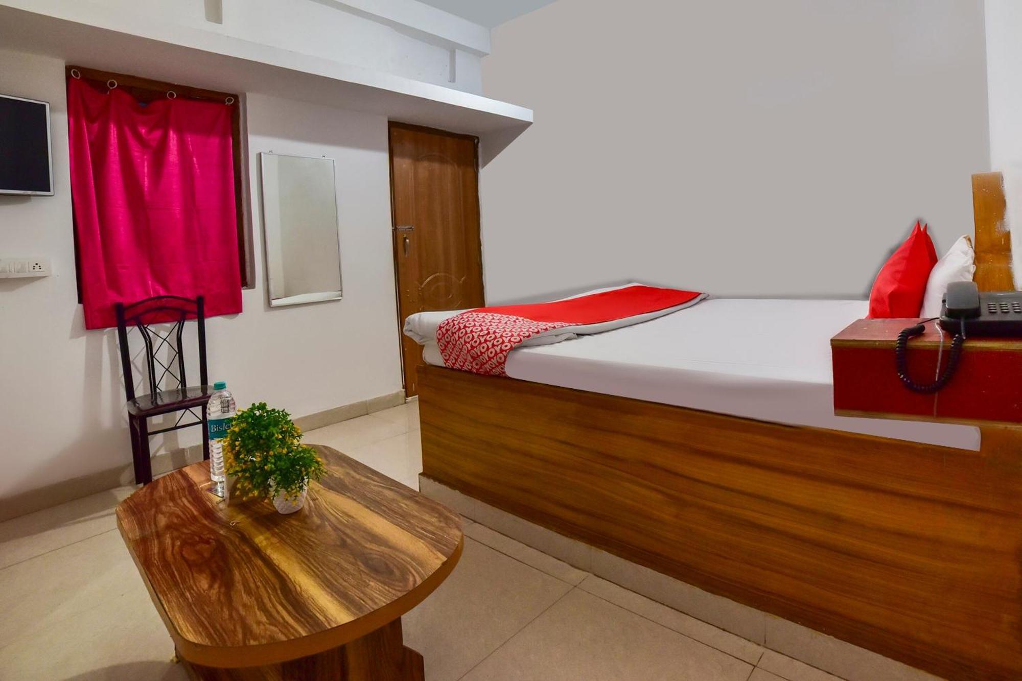 Oyo Flagship Mamta Hotel Hajipur Extérieur photo