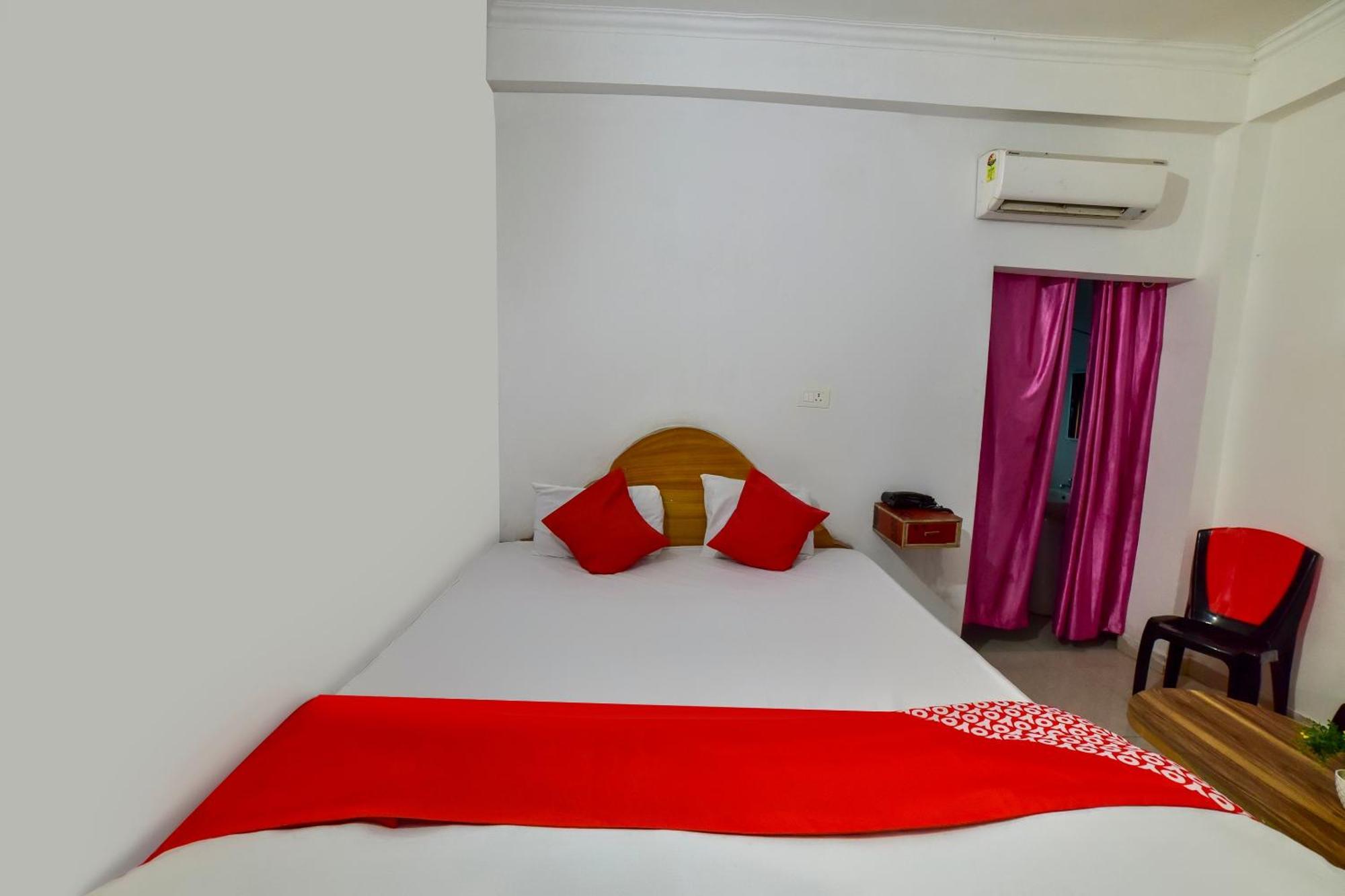 Oyo Flagship Mamta Hotel Hajipur Extérieur photo